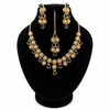 Black Teardrop Floral Jewelry Set – Necklace, Earrings & Maang Tikka