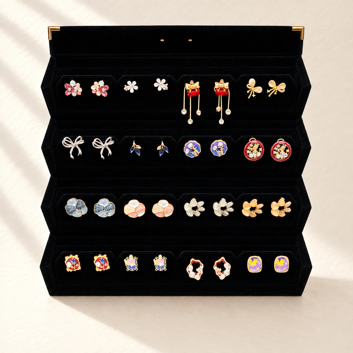 16-Pair Designer Earring Box