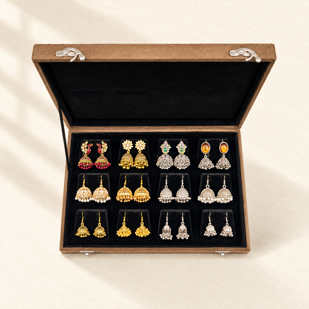 Sunehri Chandni 12-Pair Jhumka Box