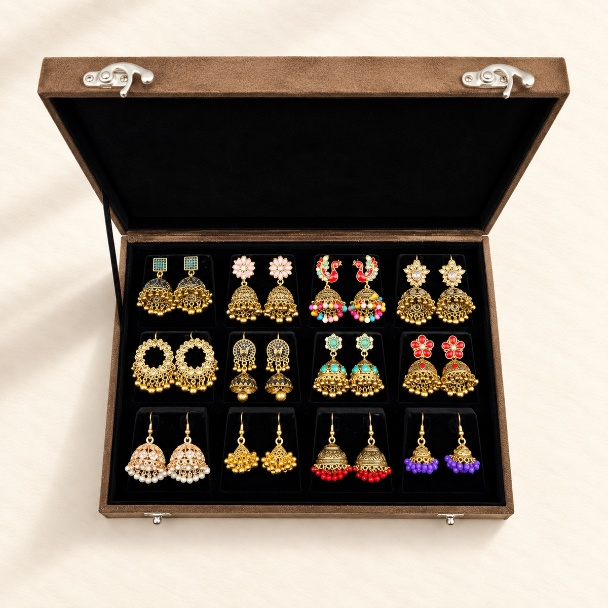 Sunehri Rang 12-Pair Jhumka Box